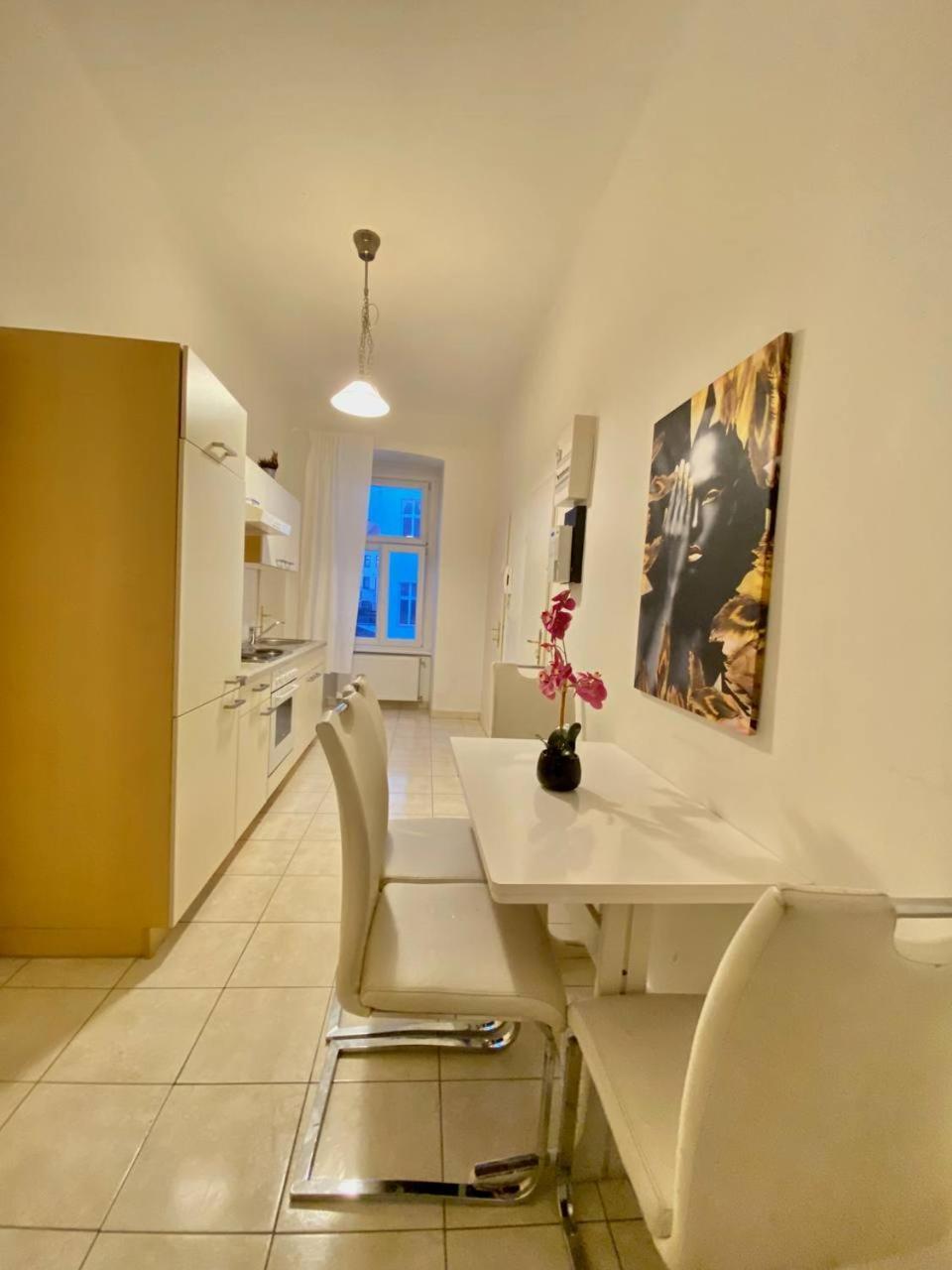 Family Apartment Th8 8 비엔나 외부 사진