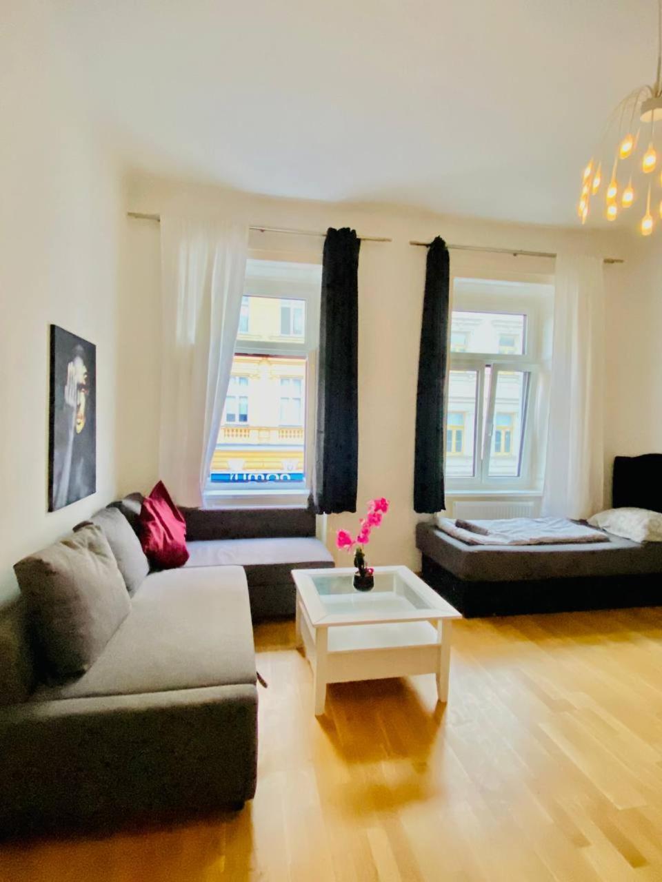 Family Apartment Th8 8 비엔나 외부 사진